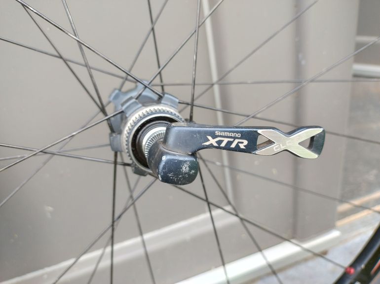 Used Shimano XTR 975 Wheels 26" bike — image 8 of 15