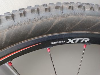 Used Shimano XTR 975 Wheels 26" bike — image 15 of 15