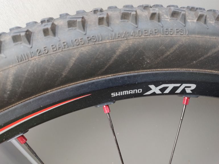 Used Shimano XTR 975 Wheels 26" bike — image 15 of 15