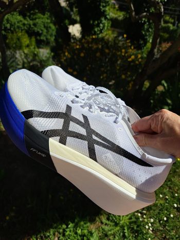 Used Asics metaspeed sky tokyo 2026 bike — image 4 of 6