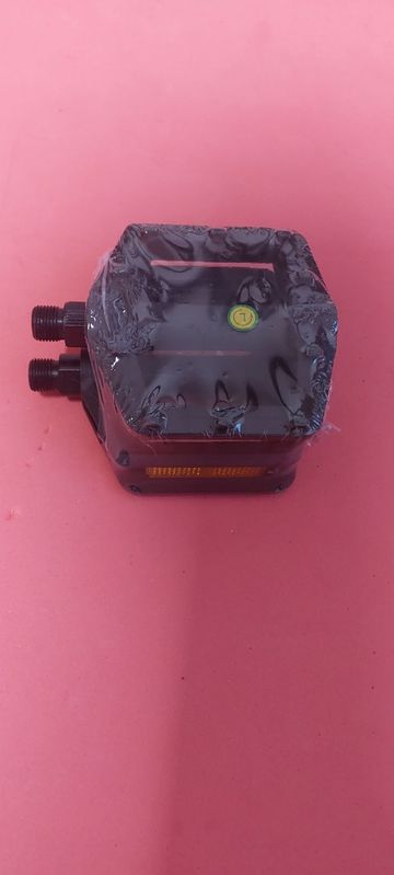 Used Canyon Pedals bike — image 1 of 4
