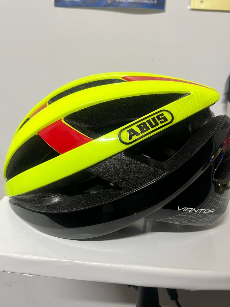 Used ABUS Casco Helmet bike — image 2 of 3