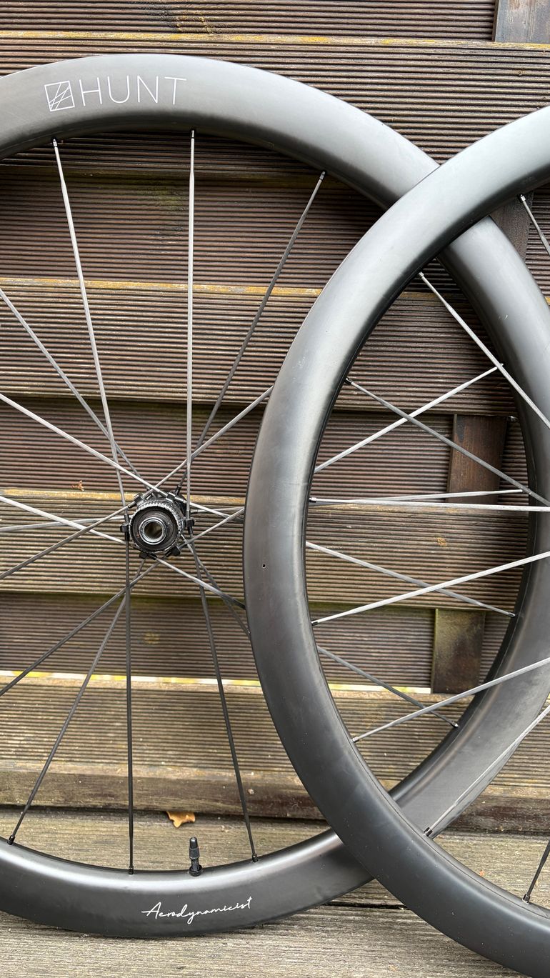 Used Hunt 44 UD Carbon Spoke Disc Wheelset 2024 bike — image 2 of 13