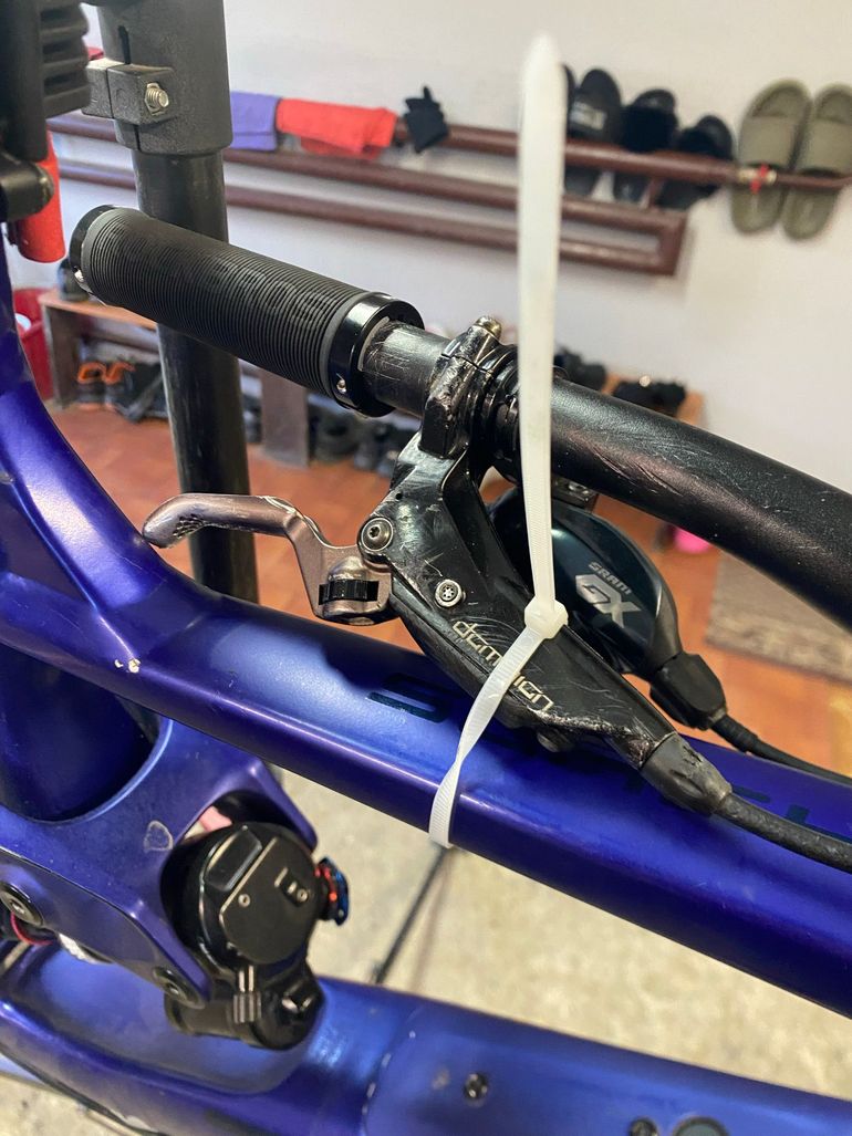 Used Hayes Dominion A4 Brakes 2024 bike — image 9 of 9