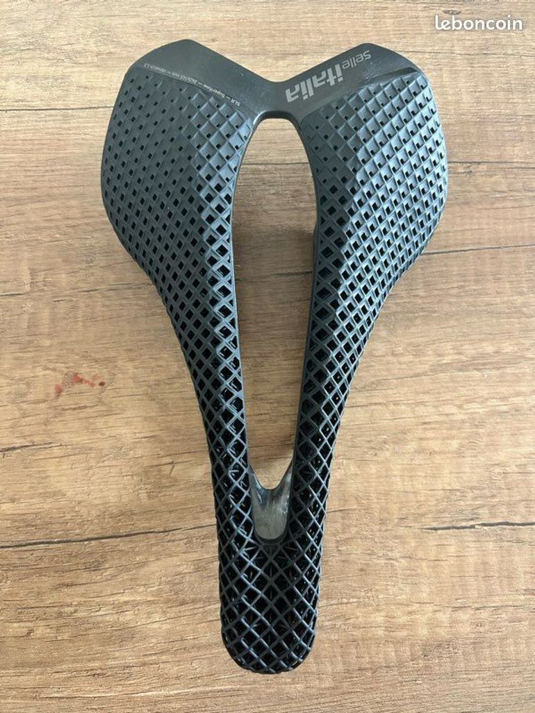 Used Selle Italia SLR 3D Carbon L3 2026 bike — image 1 of 3