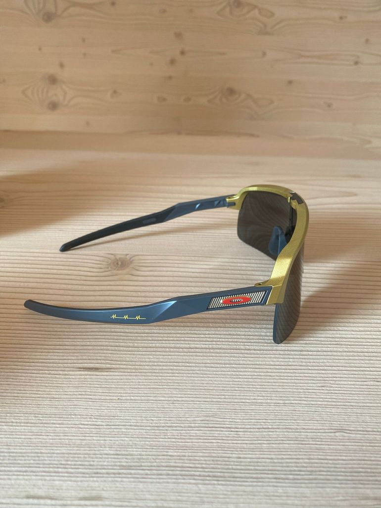 Used Oakley Sutro Lite OO9463 Prizm Black 2025 bike — image 8 of 9