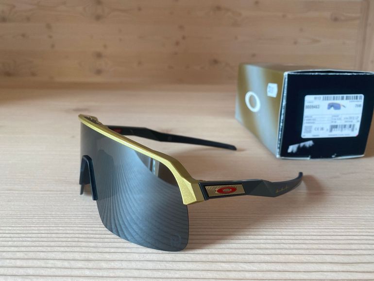 Used Oakley Sutro Lite OO9463 Prizm Black 2025 bike — image 3 of 9