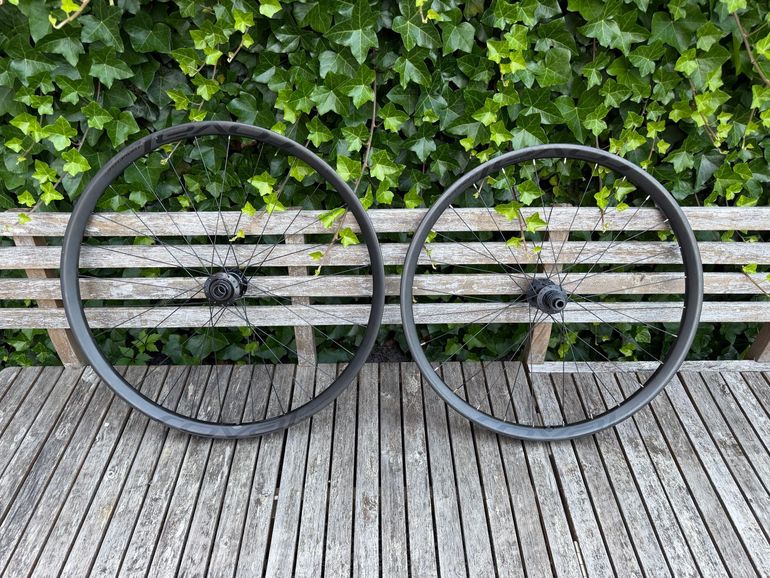 Used Roval Traverse SL Carbon Mullet 2022 bike — image 2 of 9