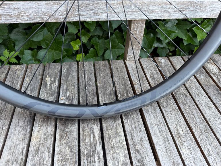 Used Roval Traverse SL Carbon Mullet 2022 bike — image 3 of 9