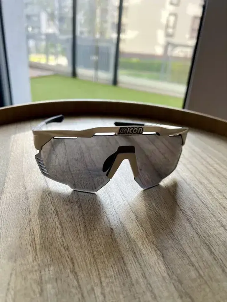 Used Scicon Aeroshade Kunken 2025 bike — image 1 of 4