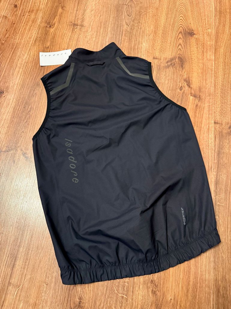 Used Isadore Rain Gilet - S 2026 bike — image 5 of 8