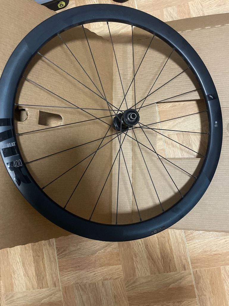 Used Fulcrum Airbet DB 400 Carbono 2022 bike — image 3 of 3