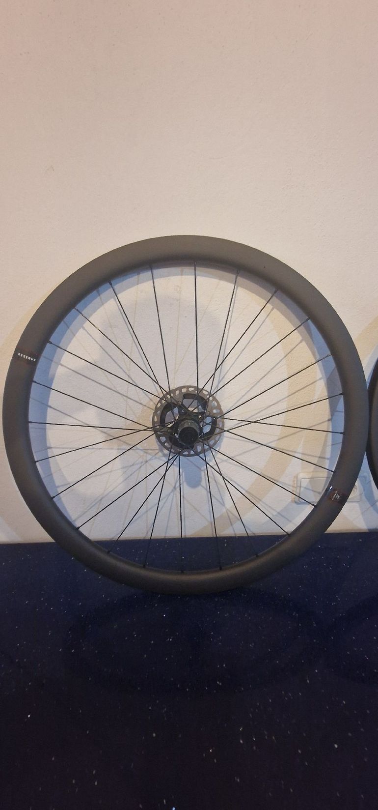Used Reserve Juego de ruedas 2024 bike — image 4 of 8