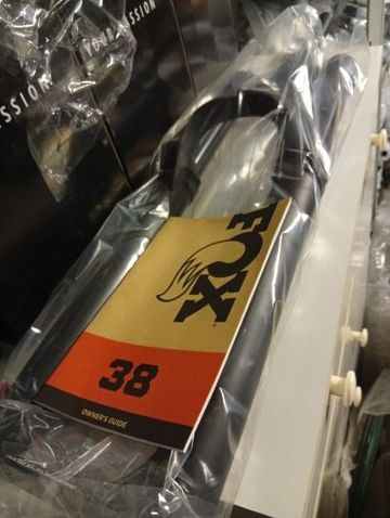 Used Fox 38 bike — image 3 of 11