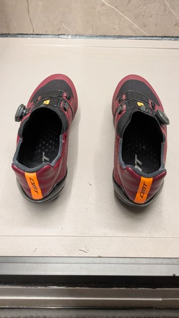 Used Dmt KR3 Road Cycling Shoes bike — image 4 of 5