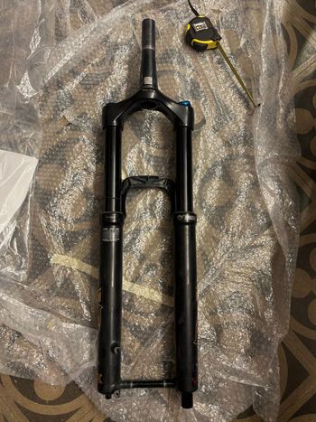 Used Fox 36 Grip 170mm bike — image 4 of 5