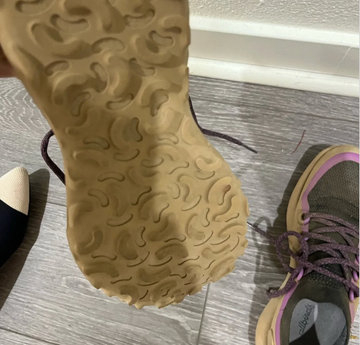 Used Allbirds Women’s Trail Runners SWT – Hazy Beige/Lu Trail Runners SWT Running Shoes