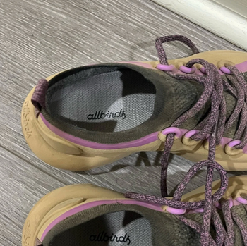 Used Allbirds Women’s Trail Runners SWT – Hazy Beige/Lu Trail Runners SWT bike — image 3 of 4