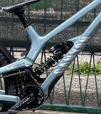 Used Fox 40 Performance Fork 2025 bike — image 2 of 2