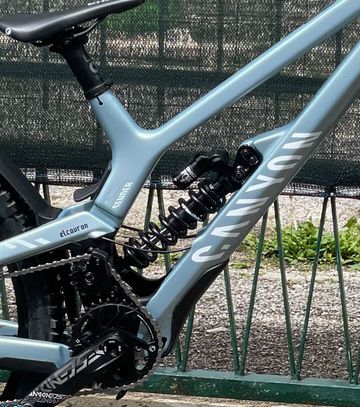Použité Fox 40 Performance Fork 2025 bike — obrázek 2 z 2