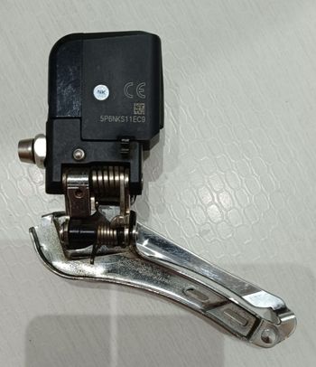 Used Shimano ST-6870 Desviador bike — image 2 of 3