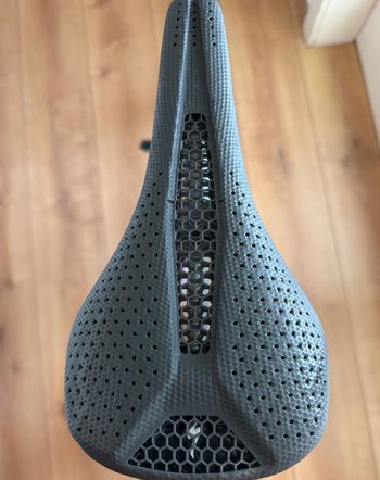 Used Specialized Phenom Mirror Pro Saddle 2026 bike