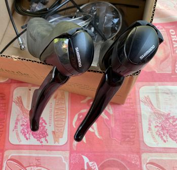 Used Shimano 105 STI idraulico bike — image 2 of 6
