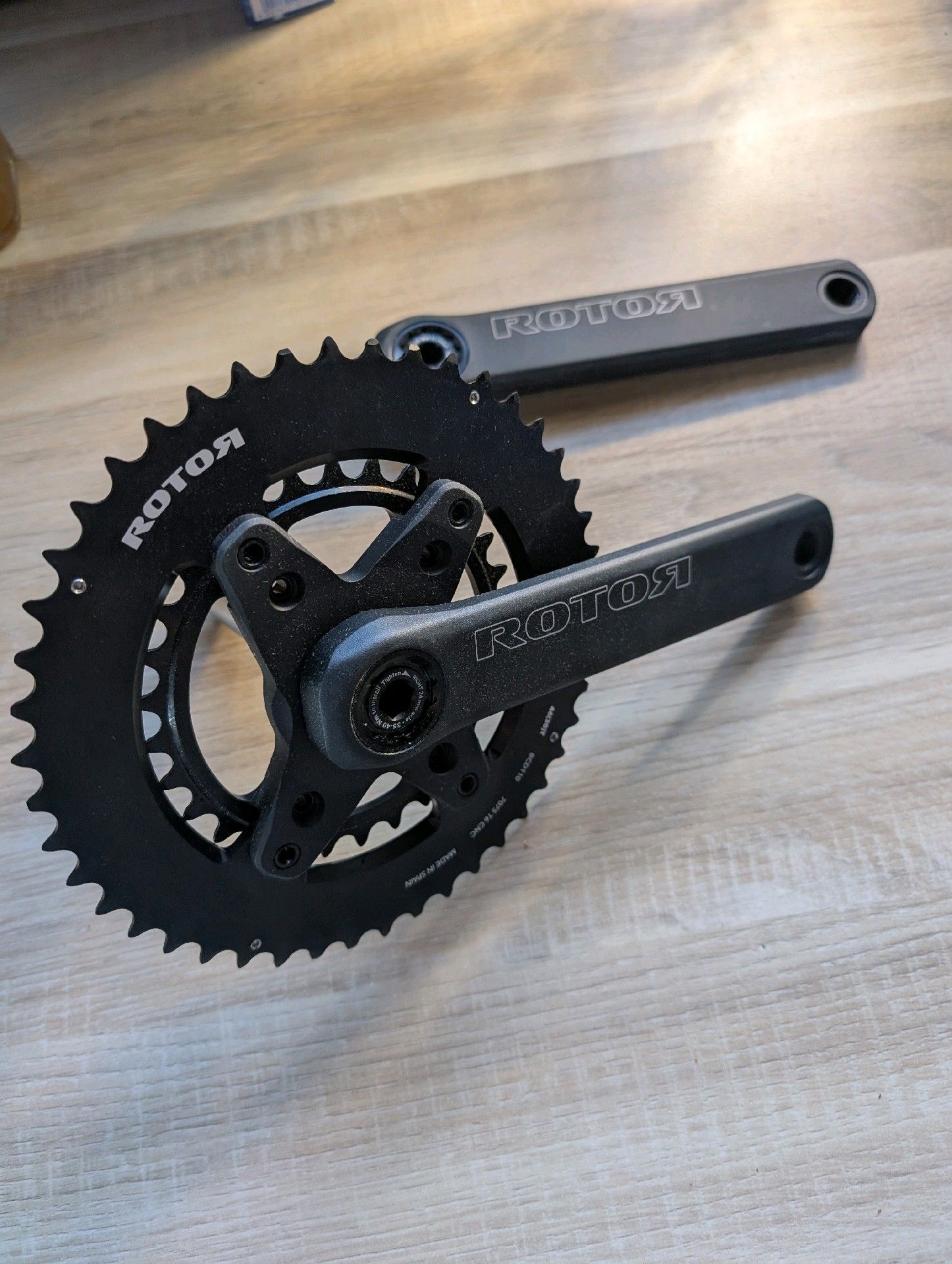 ROTOR 3D クランク 170mm 3D24 Amazon | ROTOR ローター 3D24 TRACK CRANK トラック クランク (170mm