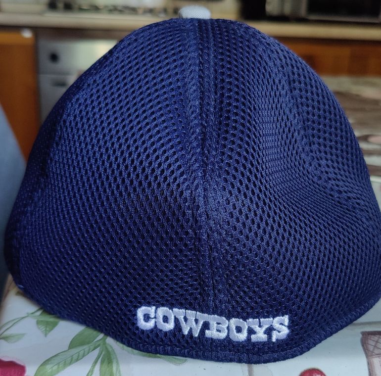 Used new era Dallas Cowboys Cap 2015 bike — image 2 of 3