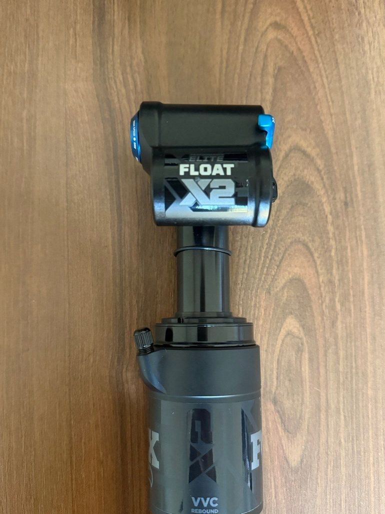 Used Fox Float X2 Performance Elite 205x65 Trunnion 2026 bike — image 2 of 5