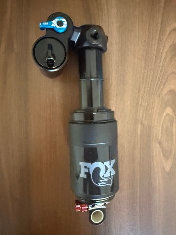 Used Fox Float X2 Performance Elite 205x65 Trunnion 2026 bike — image 3 of 5