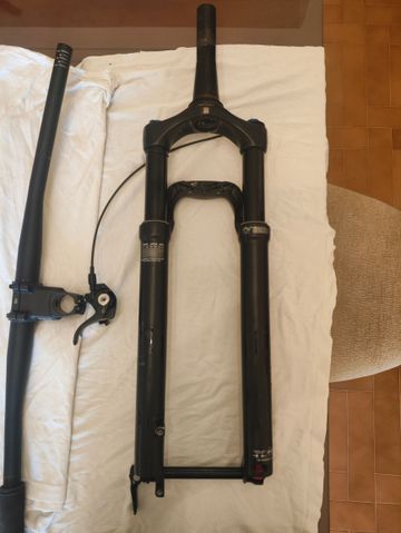 Gebrauchtes Fox 32 Float Rhythm GRIP 29" 100mm 2024 bike — Bild 3 von 11