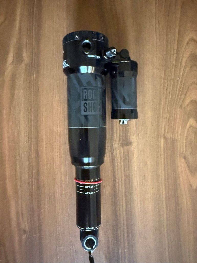 Used RockShox Super Deluxe Select+ 205x65 Trunnion 2025 bike — image 2 of 3