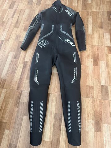 2XU Propel Pro Wetsuit bike d'occasion — image 3 sur 4