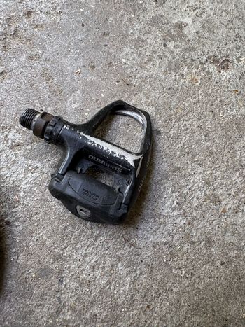 Used Shimano PD-R540 SPD-SL Pedals bike — image 3 of 3