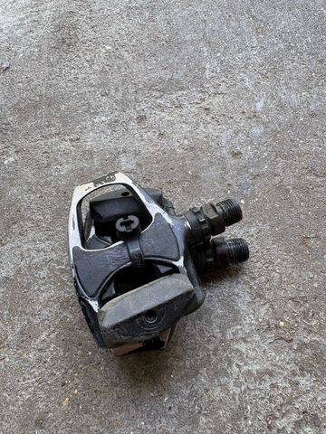 Shimano PD-R540 Pedals Drivetrain & Pedals usato