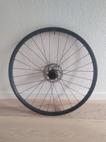 Used Bontrager Kovee Comp TLR 29 Boost 2024 bike — image 2 of 6