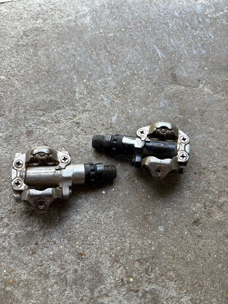 Used Shimano PD-M520 Pedals bike — image 2 of 2