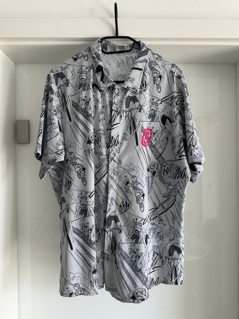 Used Ostroy Resort Shirt Manga XL bike — image 1 of 8