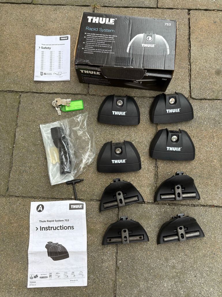 Used Thule WingBar 961 + Rapid System 753 bike — image 6 of 8