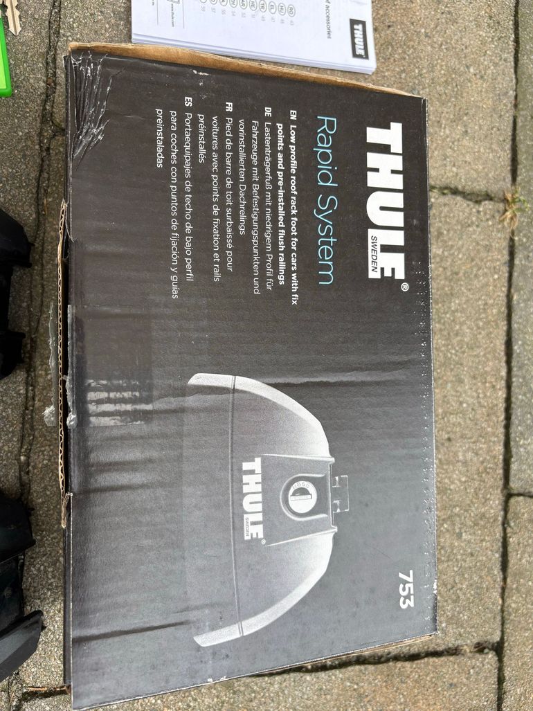 Used Thule WingBar 961 + Rapid System 753 bike — image 4 of 8