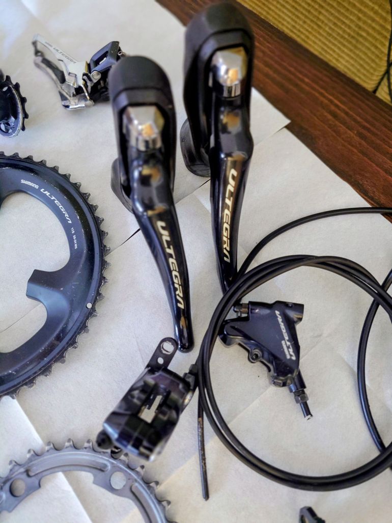 Used Shimano Ultegra R8000 11-speed Groupset 2022 bike — image 4 of 4