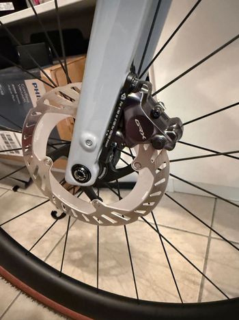 Used Shimano GRX Di2 Gruppe RX825 + Powermeter 2026 bike — image 7 of 10