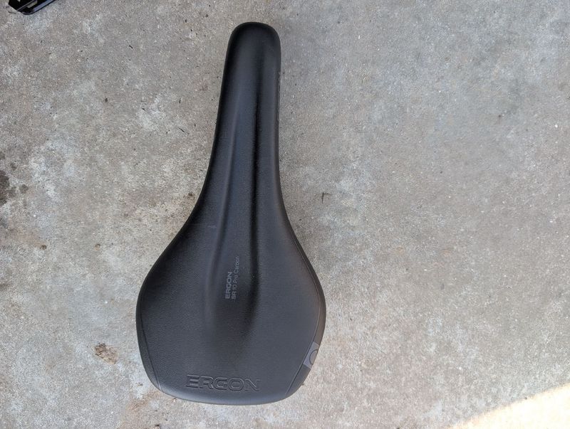 Used Ergon SR 10 Pro Carbon 2026 Saddles & Seatposts