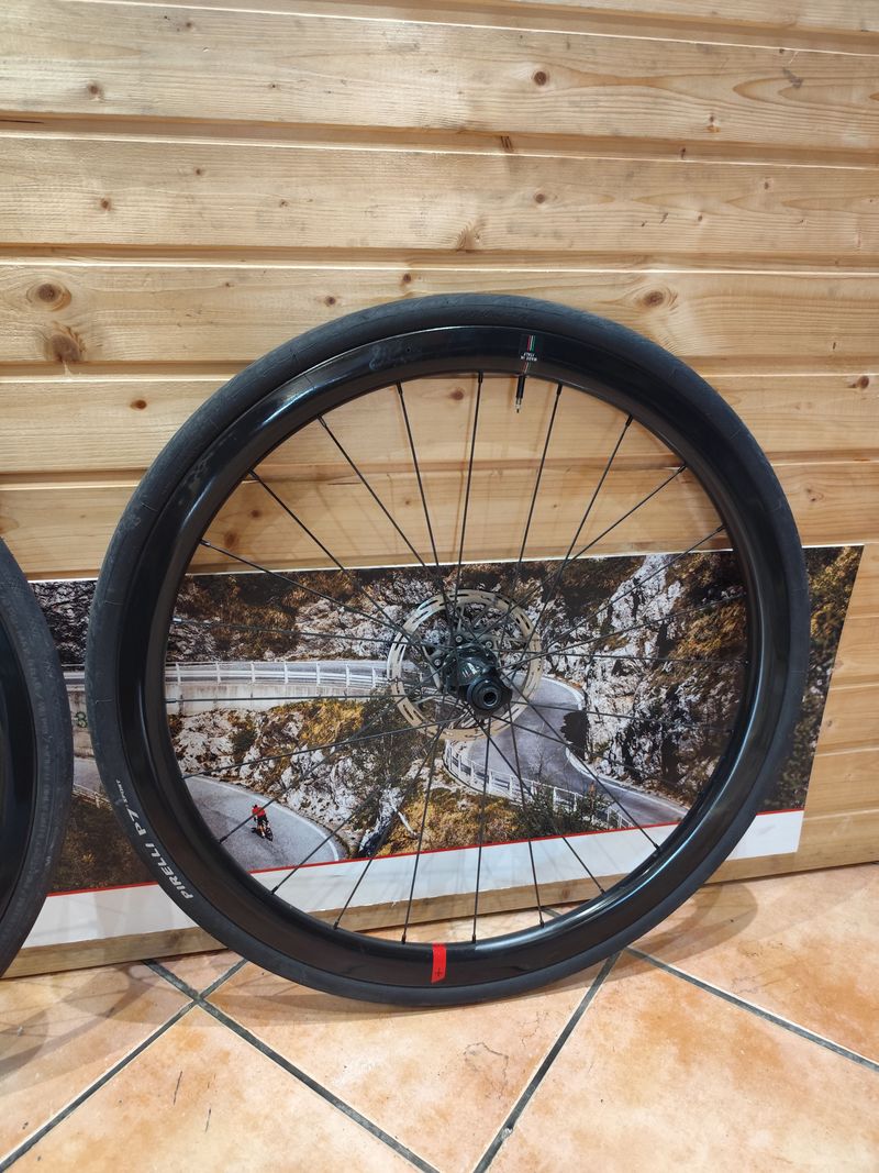 Used Wilier ndr38 2024 bike — image 3 of 8
