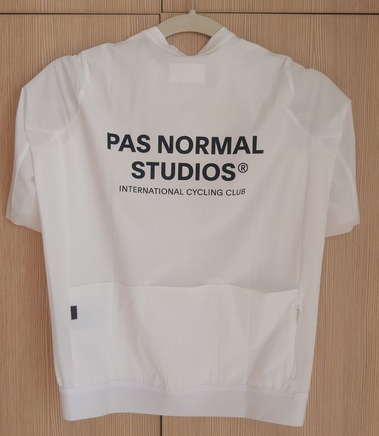 Used Pas Normal Studios Solitude 2026 bike — image 2 of 3