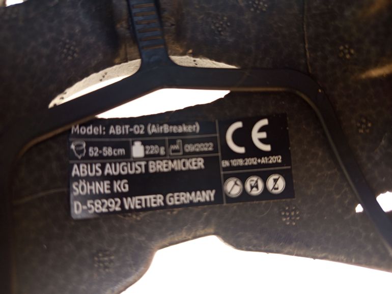 Used ABUS Casque Helmet 2024 bike — image 4 of 4