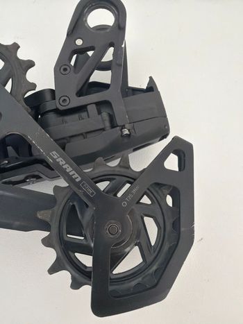 Used Sram S-Series 1000 AXS 12V bike — image 5 of 6