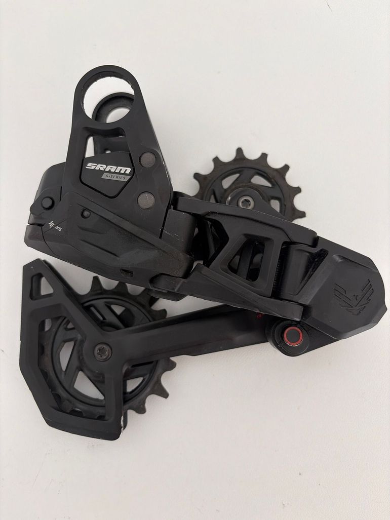 Used Sram S-Series 1000 AXS 12V bike — image 1 of 6