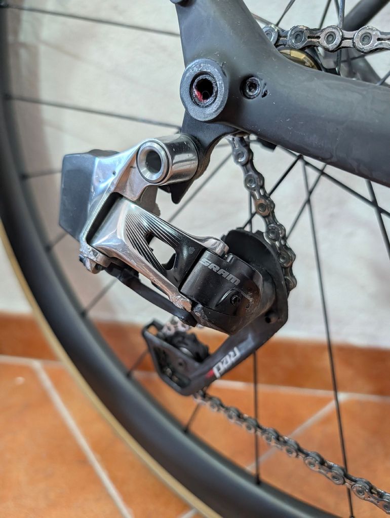 Used Sram RED eTap bike — image 3 of 5